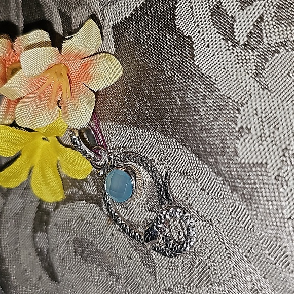 New Aqua chalcedony snake 🐍 Sterling Silver pendant - Picture 3 of 9